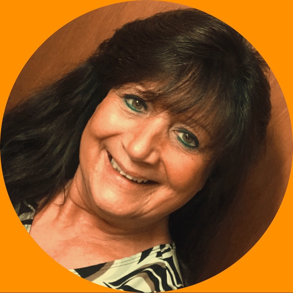 Meet your Posher, Lanette